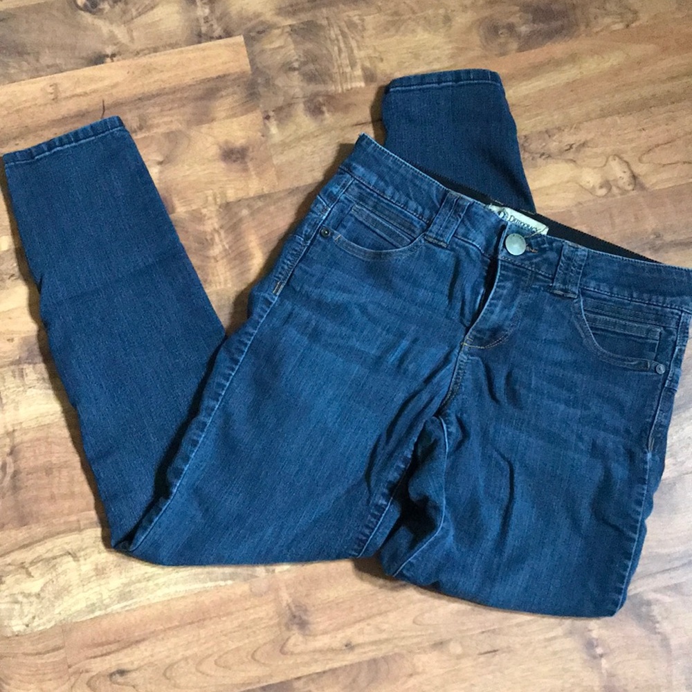Democracy jeans